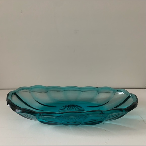 Vintage Indiana Glass Dish - Picture 1 of 8